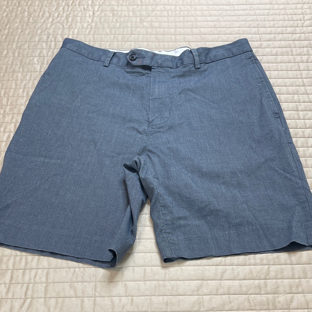 Daniel Cremieux Slate Blue Flat-Front Casual Shorts MENS 33